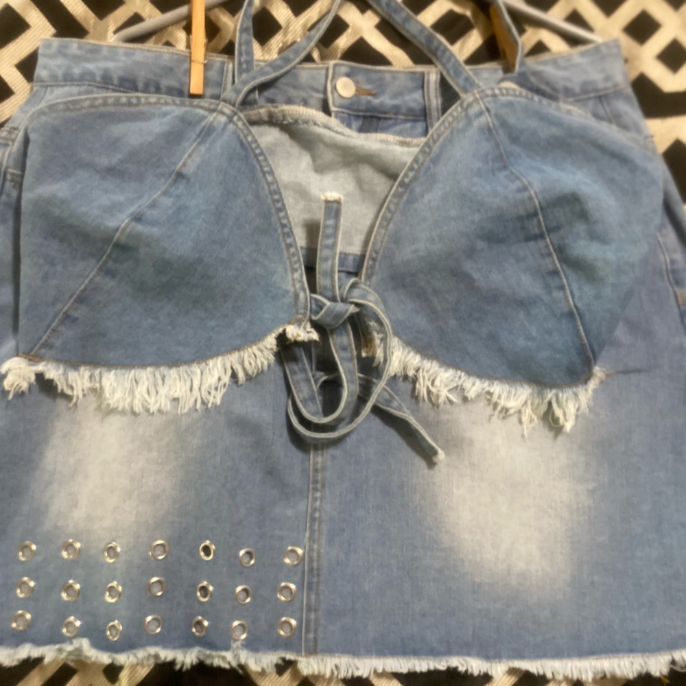 Plus Raw Hem Knot Detail Denim Top & Skirt Set